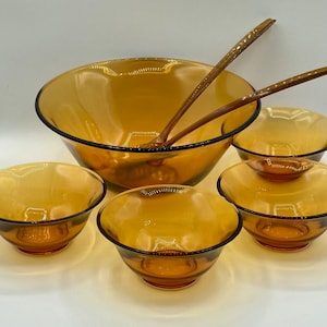 Vintage 7 Piece Salad Set, Amber Glass Bowls, Lucite Serving Tools, Honey Gold, 1970&#39;s Kitchen, Mid 20th Century, Dinner Party, Picnic