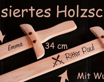 Personalisiertes Holzschwert mit Motiven