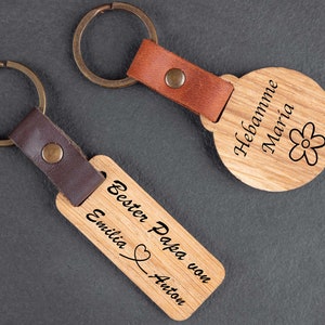 Schlüsselanhänger personalisiert aus Holz mit individueller Gravur Bild 7