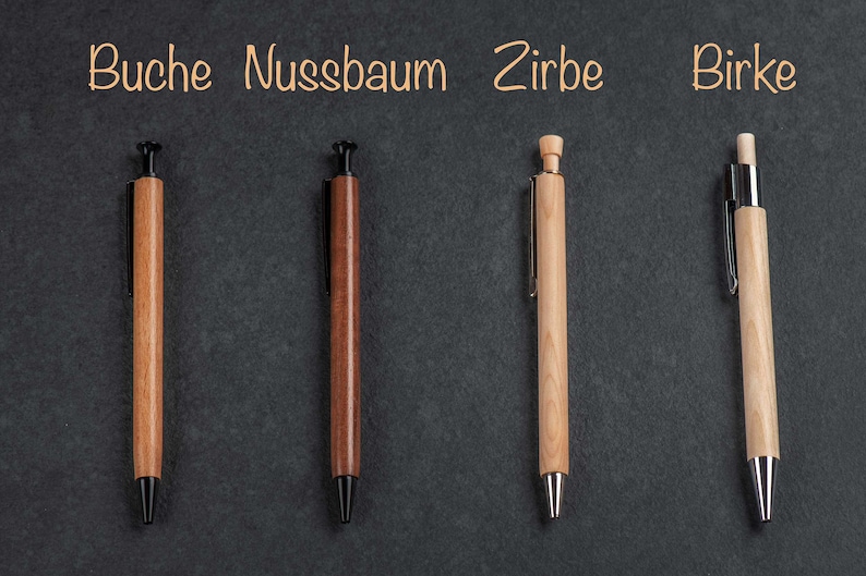 Holz-Kugelschreiber mit Namen personalisiert graviert Bild 4