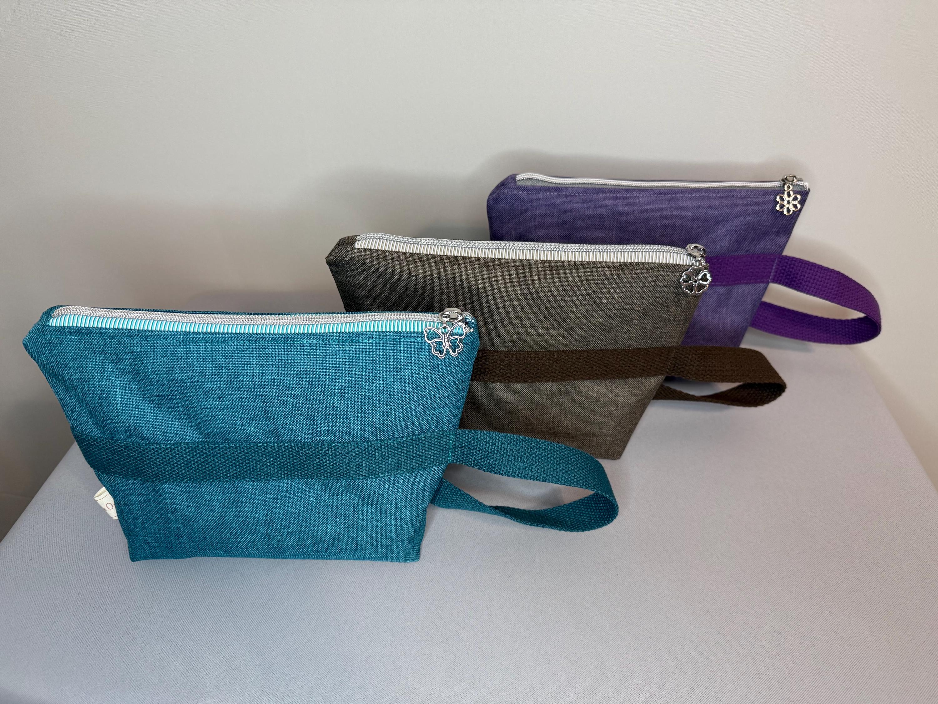 Waterproof clutch sale