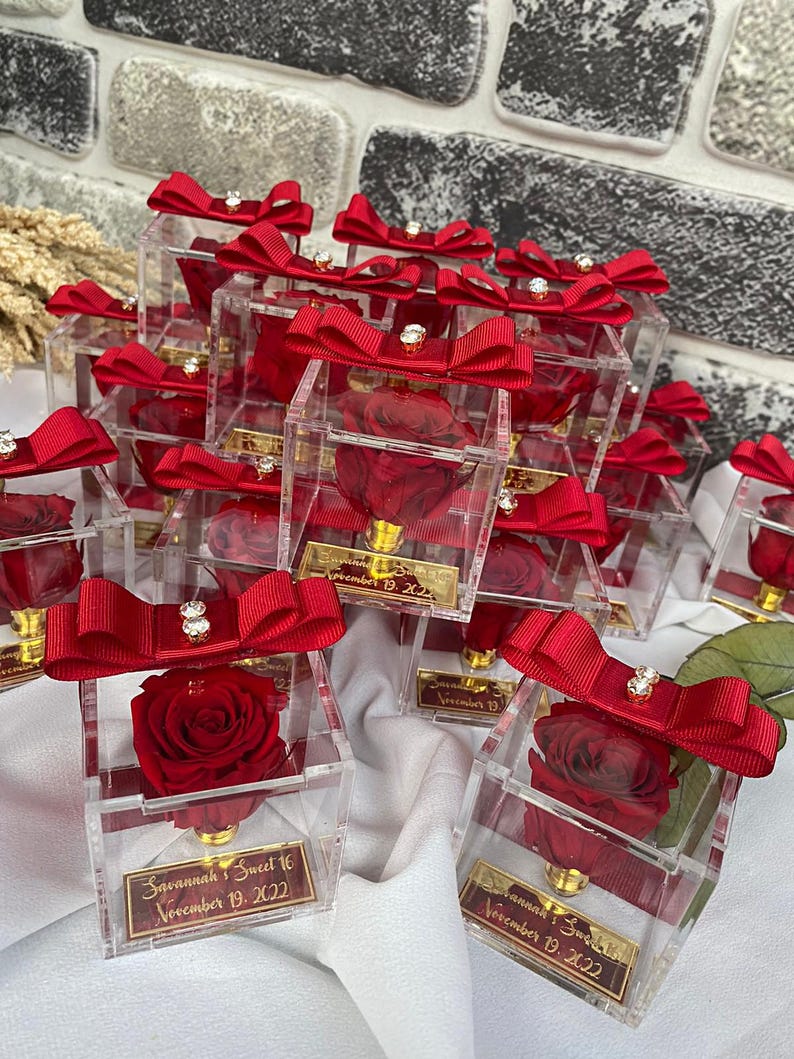 Custom Preserved Rose Favors: Permanent Roses , Luxury Wedding Favors ...