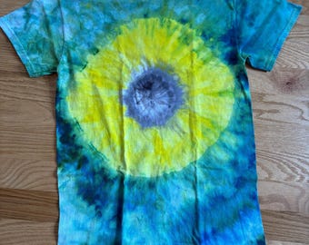 Yellow Blue Green Tie Dye T-Shirt Adult size S