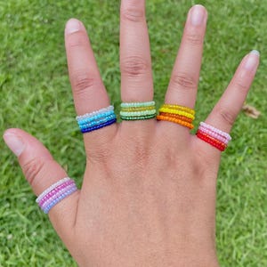 Rocailles Perlen Ringe Set - Niedlich - Danity Bead Ringe - Bunt - Trendy - Sommer - Handgemacht - Regenbogen - 4er Set