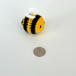Crochet Bee, Amigurumi bee, Small bee , knitted Bee.