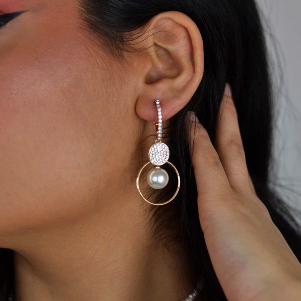 Perlen Ohrringe, Perlen Hoops, pearl drop earrings gold, Ohrringe mit Perlen, pearl dangle earrings, baroque pearl earrings