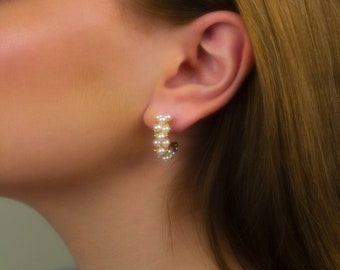 Pearl earrings, pearl hoops, pearl earrings, gold pearl earrings, earrings with pearls, vintage pearl earrings, pearl earrings