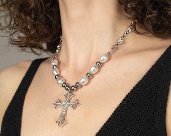 Perlenkette mit Kreuz,Pearl necklace with cross,Modeschmuck , perlenkette