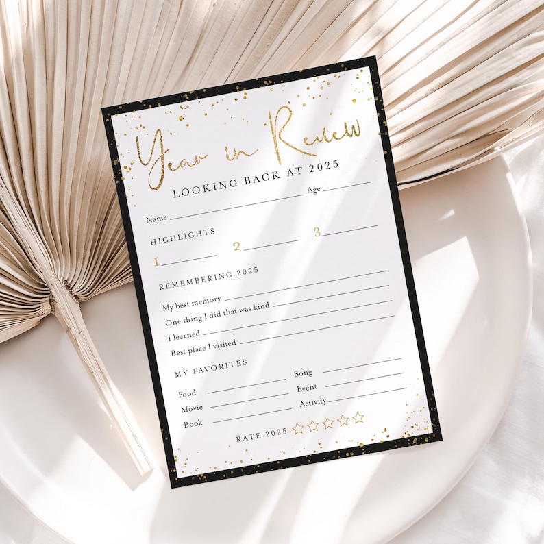 New Year's Printables 2025 Year In Review 2026 Resolutions New Year's Activity Family New Years Ideas 2025 Reflection Cards Time Capsule BG2 Bild 4