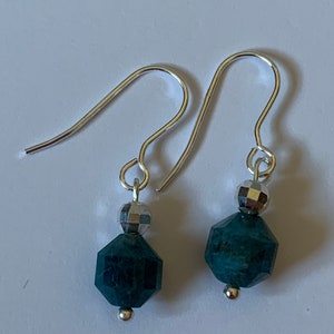 Neon Apatite Satellite bead earrings