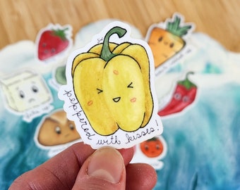 Pegatina de ensalada adorable: "¡Llena de besos!", vinilo brillante.