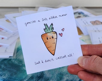 Tarjeta de ensalada: "¡Ya estás un poco mayor, pero no me gusta toda la zanahoria!" Tarjeta de felicitación de 3x3, tarjeta de feliz cumpleaños.