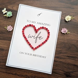 Cartão de aniversário feito à mão para esposa – Cartão romântico de quilling em papel 3D – Cartão de felicitações floral luxuoso – Presente de aniversário ou aniversário exclusivo