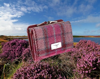 Harris Tweed Ladies 'Unst' Purse-in Vibrant Pink Buchanan, Outer Hebrides Tweed, Hand-loomed in Scotland, Scottish Gift for Her