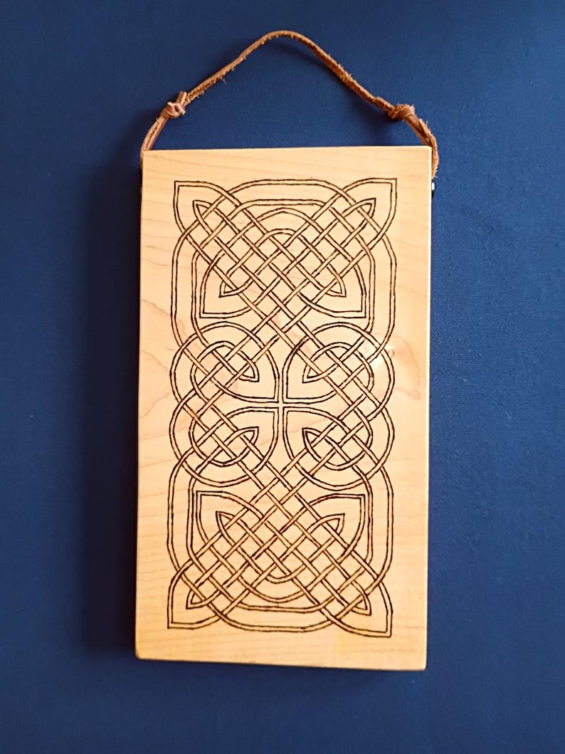 Celtic Knot Hand Pyrography Wall Hanging, Scottish Artist - Etsy