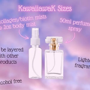 Op de afbeelding: Twee doorzichtige spuitflessen en een parfumfles worden getoond tegen een paarse achtergrond. De tekst geeft aan dat de producten collageen/biotine mist, bodyspray en parfumspray zijn. De parfumfles heeft een goudkleurige dop. De tekst zegt ook dat de producten alcoholvrij zijn en gelaagd kunnen worden.