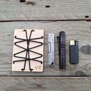personalisierte EDC Karte aus Buchenholz, Outdoor, Camping, Geschenk, Geburtstag, Männergeschenk, Bergsteigen, every-day-carry, Organizer