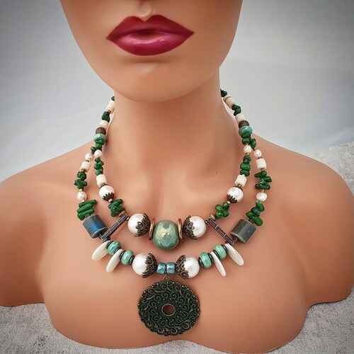 Halskette Boho Set Schmuck Perlen Messing Statement Armband Glamour shops auffallend beeindruckend vornehm elegant schöne Geschenkbox