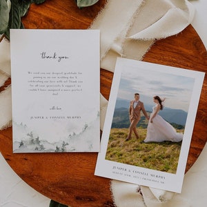 FORÊT PEINTE | Carte de remerciement double face avec photo modifiable montagne forêt nationale moderne minimaliste Boho extérieur jardin mariage