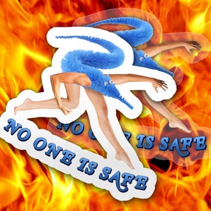 Gusano en una pegatina maldita de cadena ~ Nadie está a salvo ~ Azul ~ Cuatro tamaños, ¡transparente o blanco!