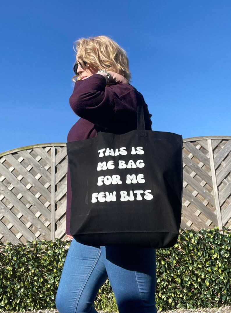 Navy Irische Einkaufstasche, nachhaltige Tasche, recycelte Mode, wiederverwendbare Einkaufstasche, irischer Spruch, lustiges Geschenk, süßes Geschenk, wenige Kleinigkeiten Bild 2