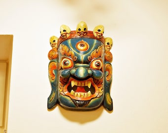 MAHAKALA Holzmaske Blau Bhairav Maske Beschützer Schamane Zornvoll Massivholzschnitzerei Wandbehang Hergestellt in Nepal