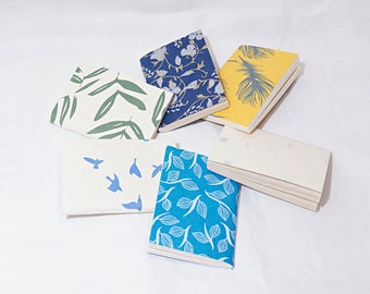 Softcover Lokta Pocket Notebook | DIN A6 | Handmade Nepal Paper Journal | 96 Blank Pages | Handmade Diary | Screen-printed | Flower Petals