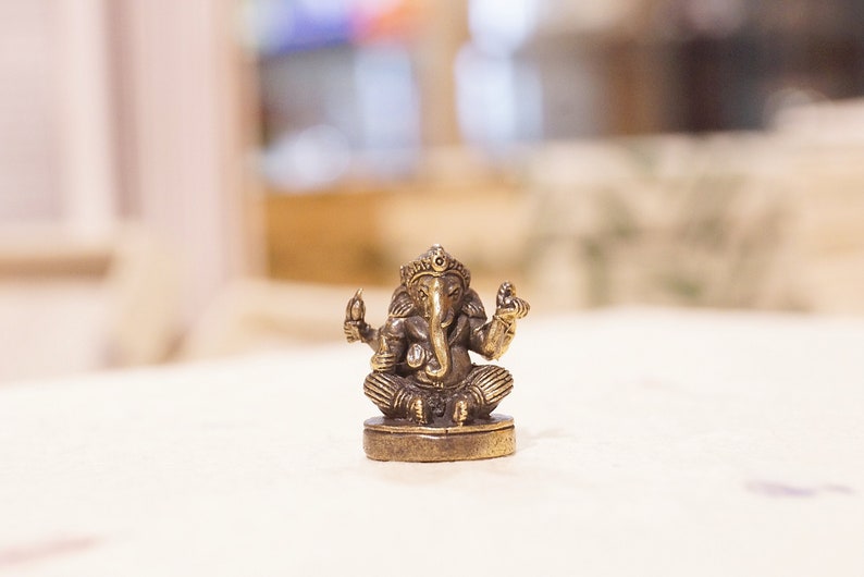 Mini Ganesha-figur Ganesh-staty Ganapati elefantgud | Välstånd och framgång | Borttagning av hinder bild 4