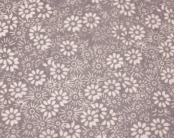 Handmade Lokta Wrapping Paper: Gray & White Floral, Nepal Paper