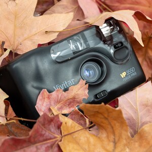 Vivitar VP 3550 35mm Film Point and Shoot Camera