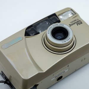 KYOCERA YASHICA 115 美品 KYOCERA YASHICA zoomate 115 - メルカリ