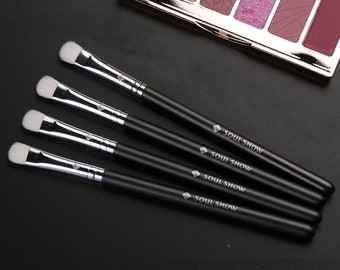 S001-16 Medium size goat hair eyeshadow brush