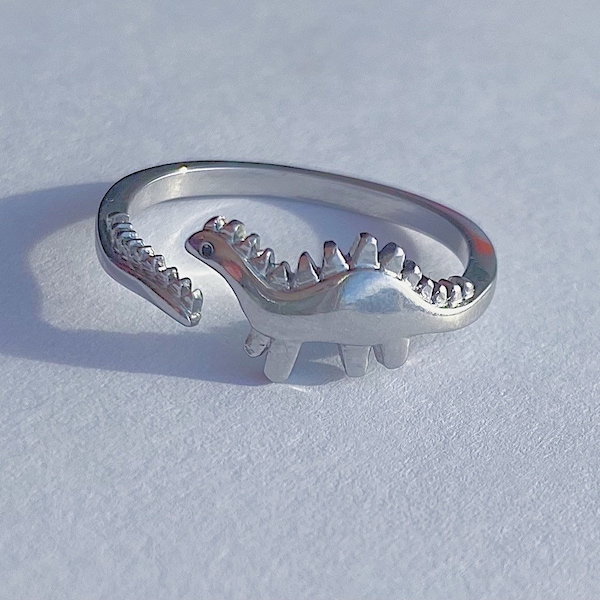 Dinosaur Ring - Silver Dinosaur Ring Tale Wraps around finger - Adjustable for any Finger - Handmade Silver Dinosaur Ring