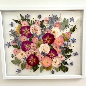 Cornice personalizzata con fiori pressati - Fiori per matrimonio o altri fiori per eventi