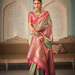 Rani with Green Border Paithani Silk Saree With Blouse Piece