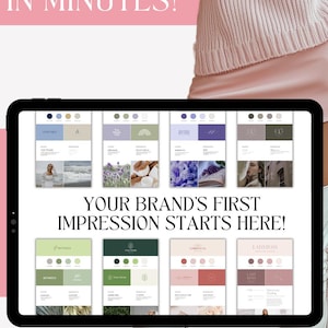 Puede incluir: Una pantalla de tableta que muestra una variedad de plantillas de identidad de marca. Las plantillas presentan diferentes paletas de colores, logotipos y fuentes. El texto en la pantalla dice "Your Brand's First Impression Starts Here!"