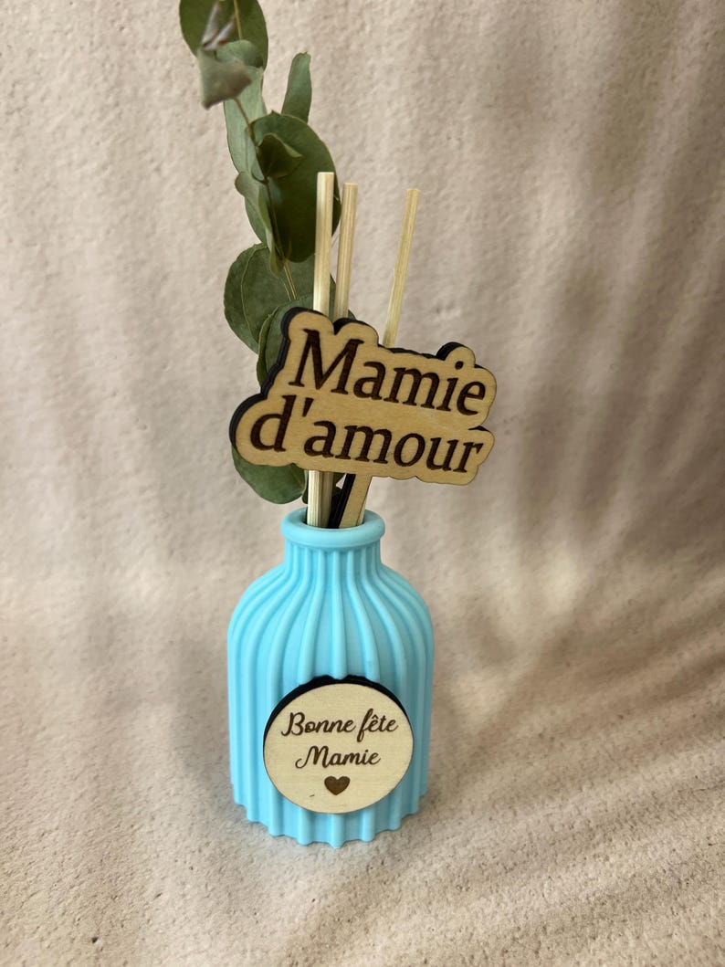 Personalized essential oil diffuser – Gift for mom, grandma, aunt, godmother – Mother's Day – Engraved vase – Gift idea for women image 6