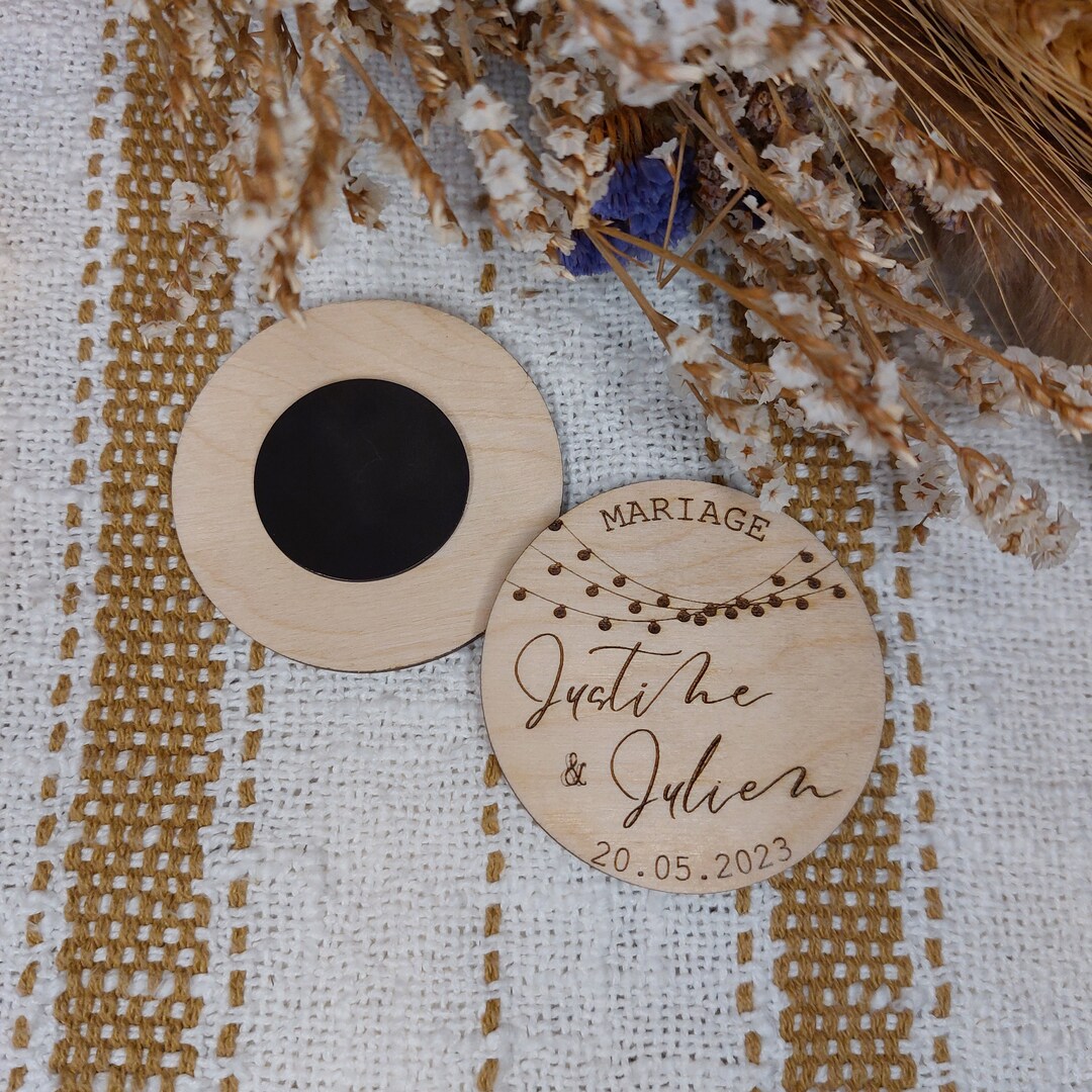 Magnet rond en bois cadeau invité pour Mariage Baptême , faveur invités ...