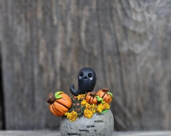 PUMPKIN PATCH GHOSTLING! Handmade and hand painted pumpkin patch sitting perfectly on top of a hill with steps leading up to a wee ghostling