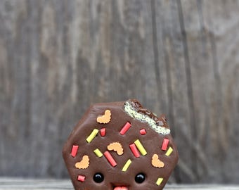 HAUNTED SNACK CAKE! The cutest handmade polymer clay Fall chocolate filling snack cake with regular sprinkles and orange bat sprinkles!