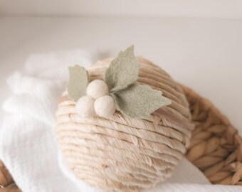 Felt Mistletoe Baby Headband, Christmas Photo Prop