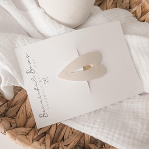 Light Beige Heart Snap Clip: Faux Leather Hair Clip