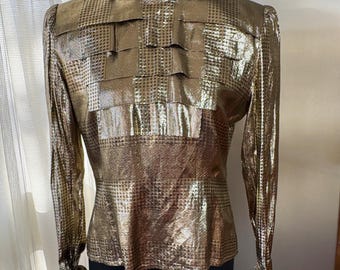 Top vintage de los 80, estampado pata de gallo y lunares dorados, hombros extragrandes estilo años 80, blusa texturizada de la era disco, Simon Chang, talla 2 pequeña (actualmente).