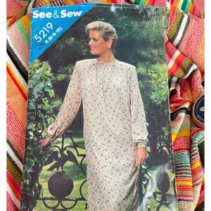 modèle de couture vintage des années 1980, Butterick See & Sew n° 5219, mode de l'époque des années 1980, robe en un tour de main, Miss taille 6-8-10, coupé, complet