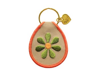 vintage flower motif keychain