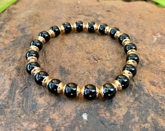 Natural Onyx Gemstones with Gold Plated Accents 8mm Stackable Bracelet