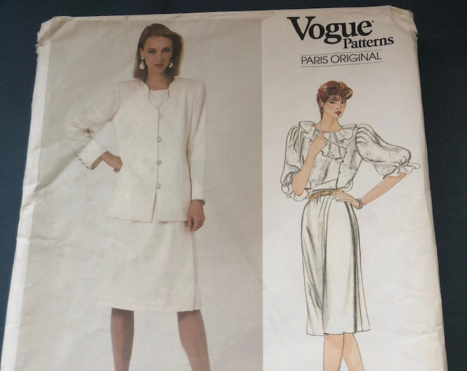 Vogue Paris Original Ladies jacket, skirt and blouse Sewing Pattern, FACTORY FOLDED, Vogue 2912, Emanuel Ungaro