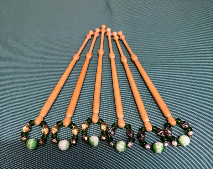 Lacemaking bobbins