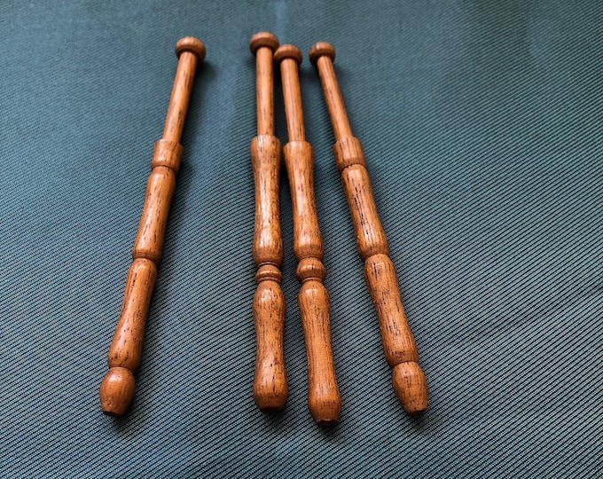 Lacemaking bobbins