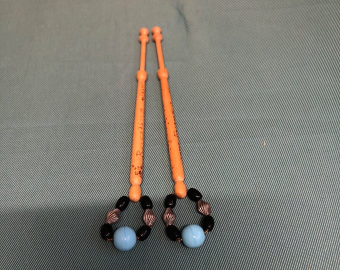 Lacemaking bobbins